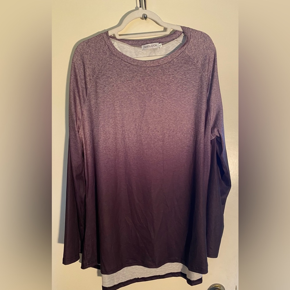 Woman’s long sleeve sweater tunic